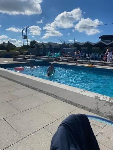 Ty Newydd Leisure Park