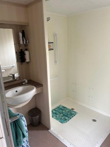 Ty Newydd Leisure Park * Brynteg